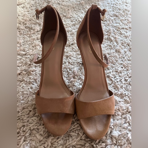 Aldo, nude strappy sandals. Size 10. - Picture 3 of 3